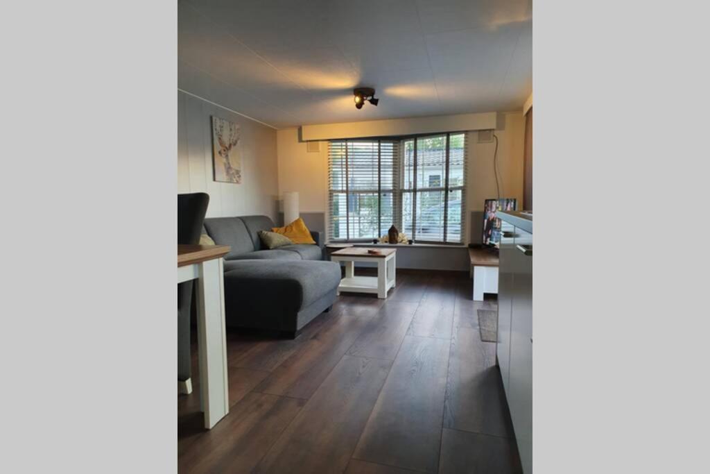 Villa Vazonics Valkenbosch 76 Oisterwijk Esterno foto