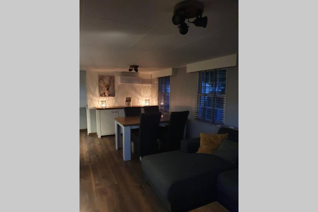 Villa Vazonics Valkenbosch 76 Oisterwijk Esterno foto